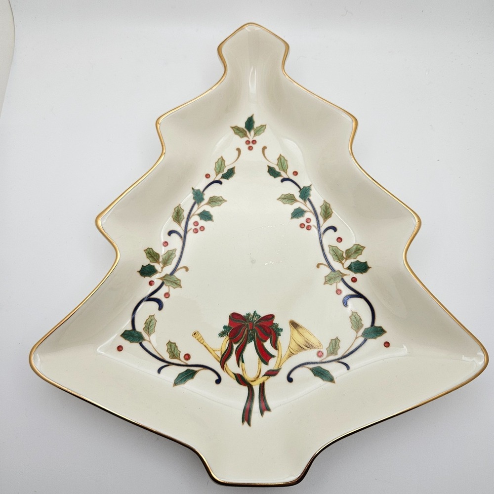 Mikasa Holiday‎ Elegance Tree Candy Dish 8" Fine Porcelain Christmas